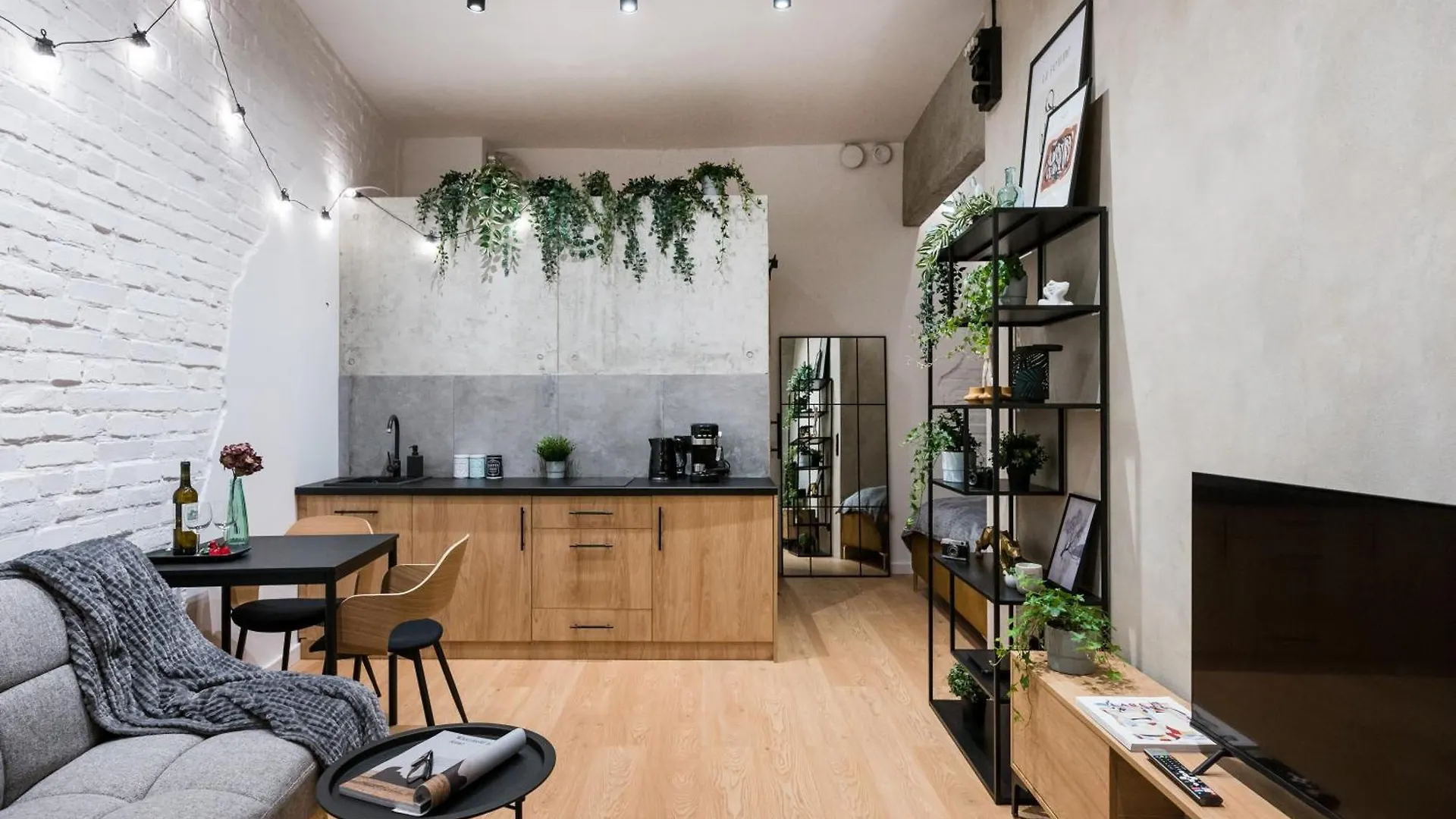 D21 Art Loft Apartment 크라쿠프
